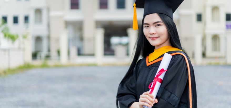 Universitas di Bandung yang ada kelas karyawan