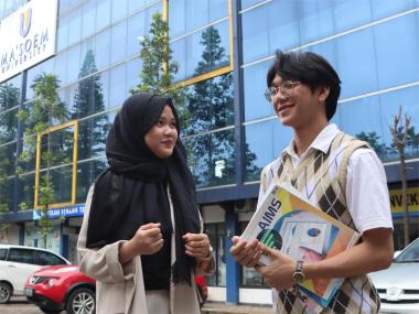 Kuliah Bisnis Digital Bisa Membuka Jalan ke Banyak Bidang Kerja